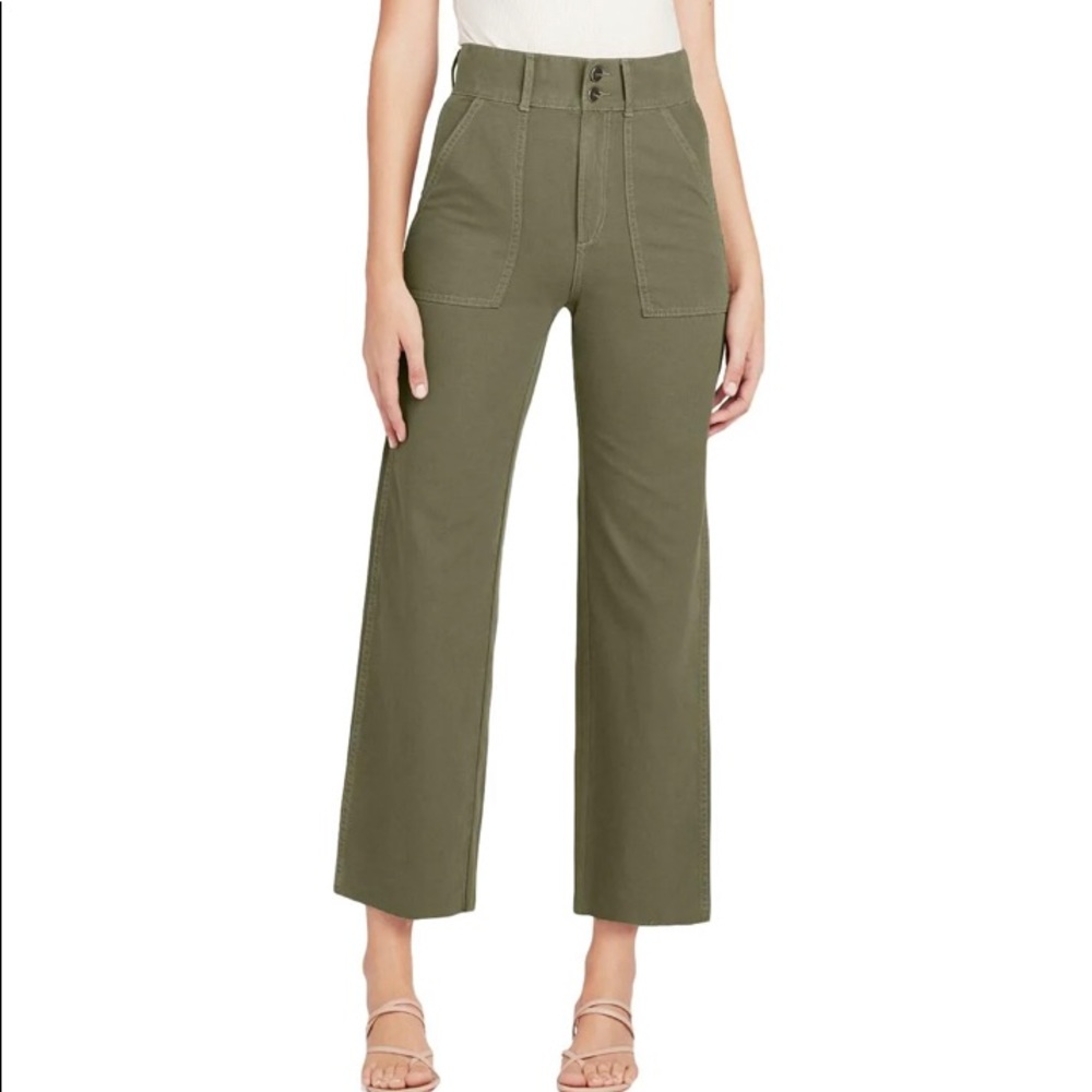 The Blake High Waist Crop Flare Utility Jeans
JOE'S Jeans NWT Size 25